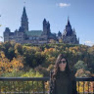 Meet your Posher, Valeria